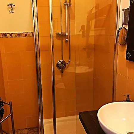 Catania Inn Rooms Bed & Breakfast 2*