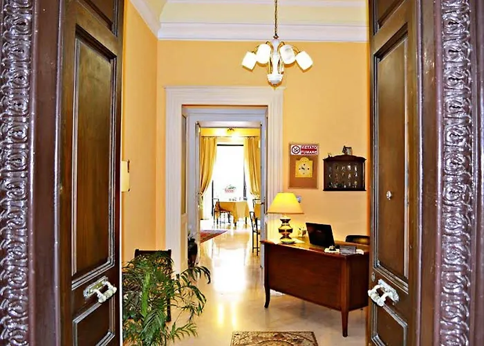 Panzió Catania Inn Rooms 4*